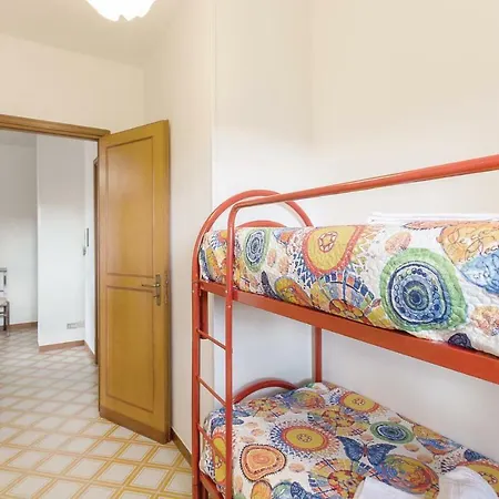 アパート Three-bedroom In Rosa Te *