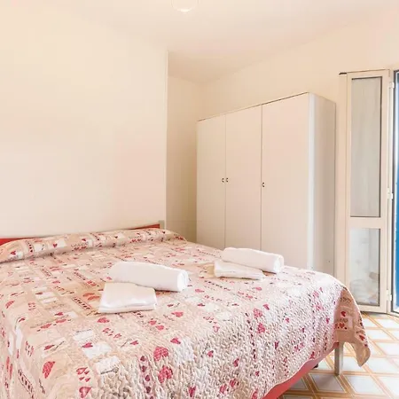 アパート Three-bedroom In Rosa Te *